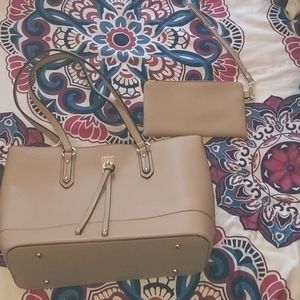 La Terre Fashion shoulder bag